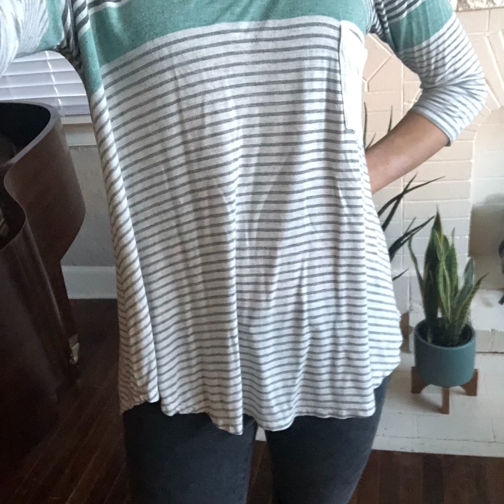 Anthropologie White and Grey Striped 3/4 Sleeve